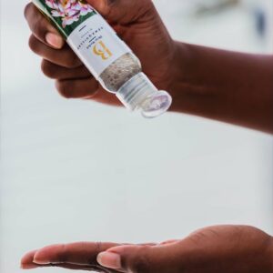 Démaquillant à la fleur d’Atoumo